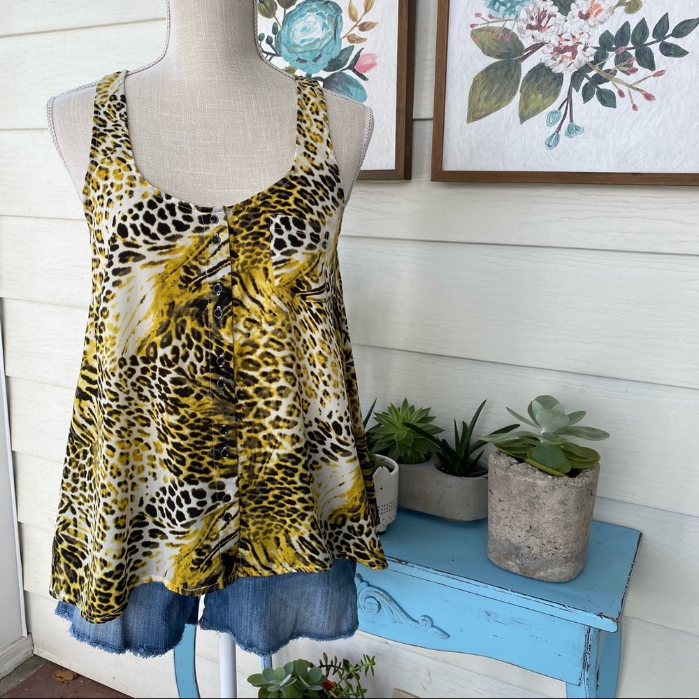 Awesome Animal Print Yellow/Black Top